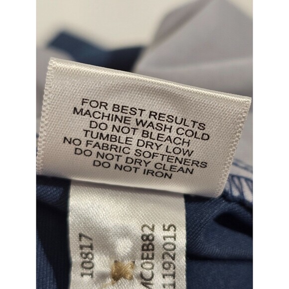 Men's 42 Peter Millar Crown Sport Salem Performance Short 9" Navy Blue EUC - Picture 8 of 8